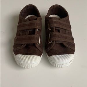 Cienta Made in Spain toddler shoes size 25